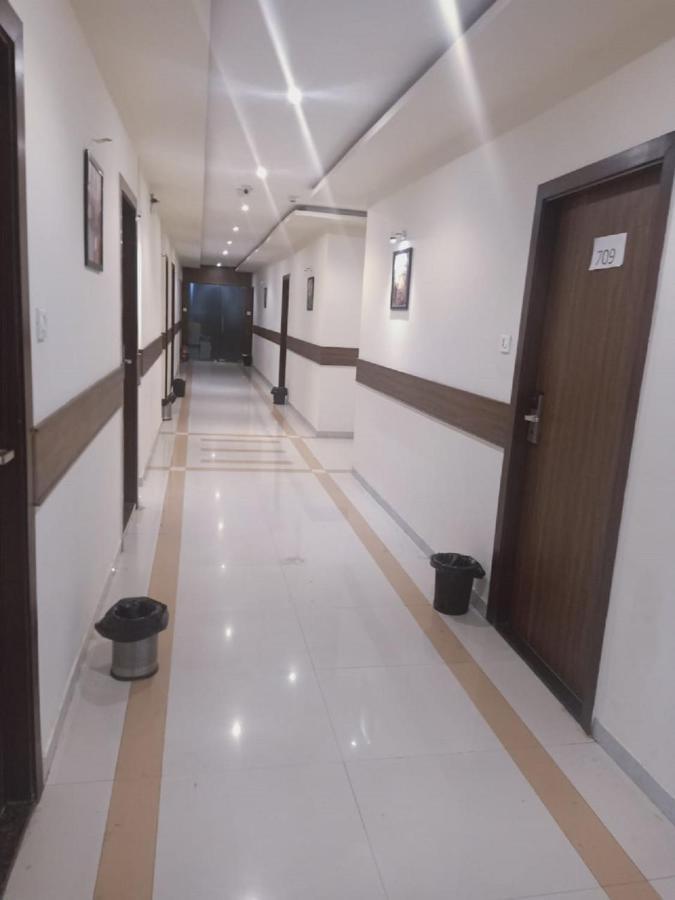 Hotel Bkc Garden - Near Us Embassy Bkc Βομβάη Εξωτερικό φωτογραφία