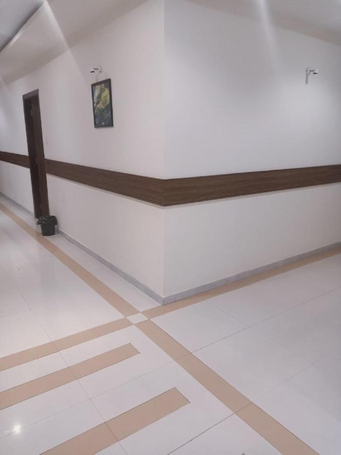 Hotel Bkc Garden - Near Us Embassy Bkc Βομβάη Εξωτερικό φωτογραφία